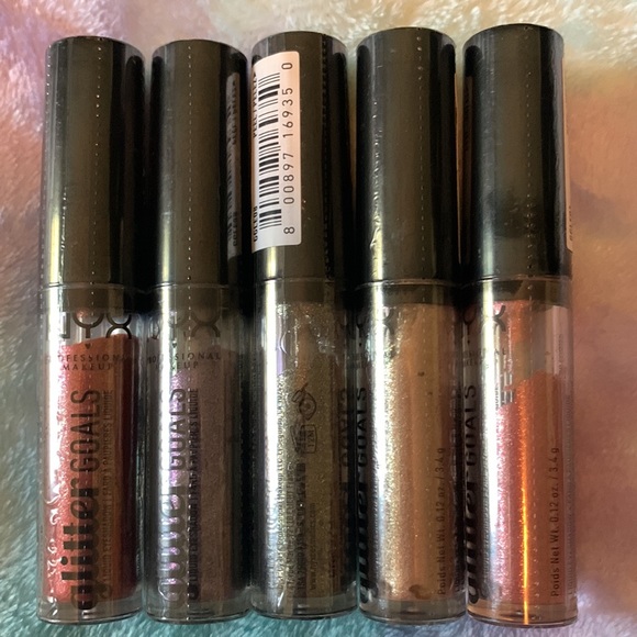 ✨NWT sealed NYX Glitter Goals liquid eyeshadow✨ - Picture 2 of 4